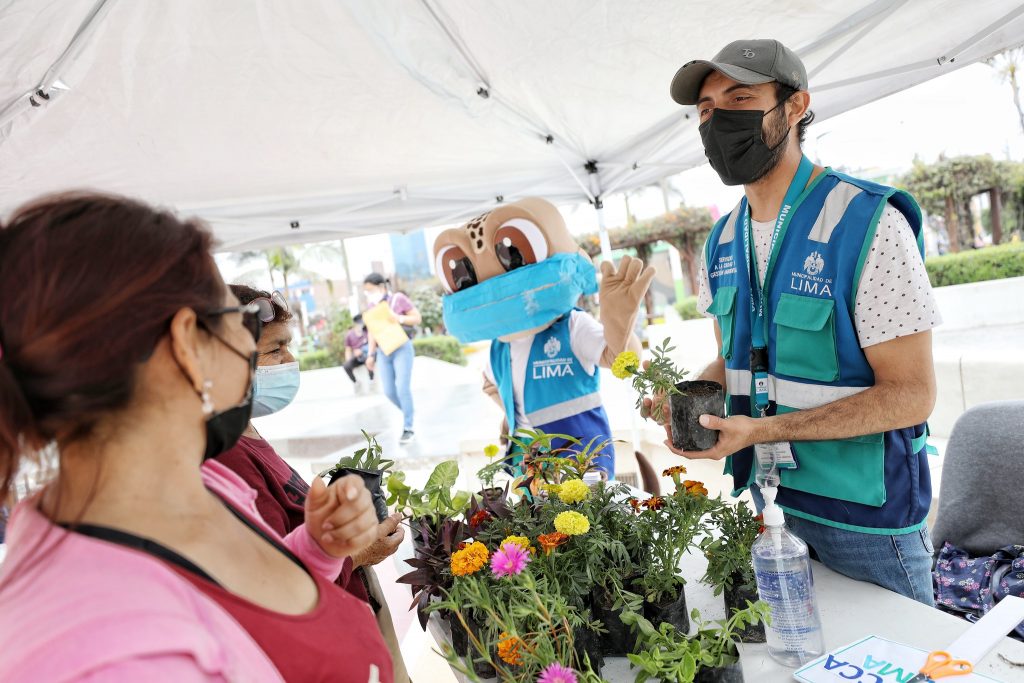Municipalidad de Lima organizó Truequetón Verde y Reciclatón en Lima norte