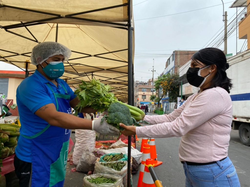 MML organiza ferias alimentarias en Villa María del Triunfo y el Cercado