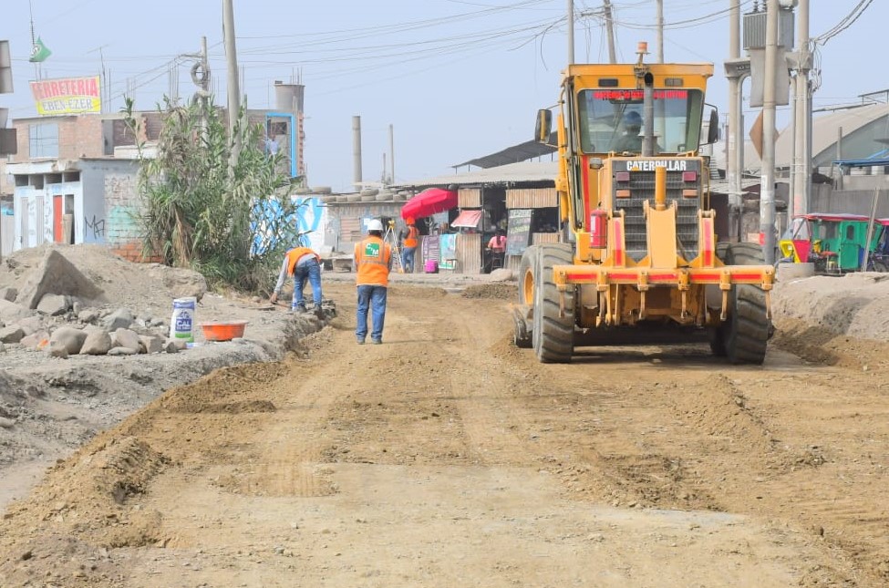 Municipalidad de Lima inició la construcción de la segunda etapa de la avenida Las Torres en Lurigancho-Chosica