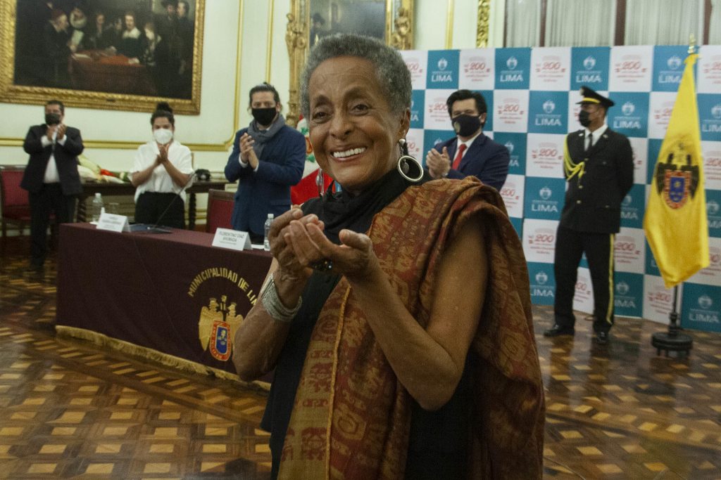 Municipalidad de Lima rinde homenaje a Susana Baca por su trayectoria cultural y educativa