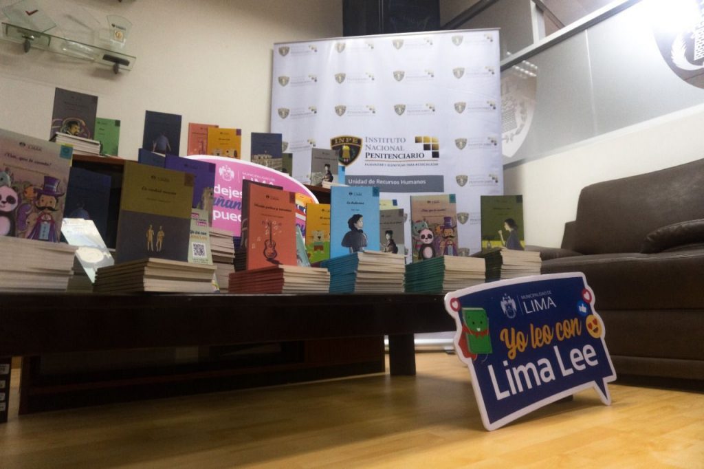 MML entrega más de 6,000 libros para implementar bibliotecas en centros de reclusión del INPE