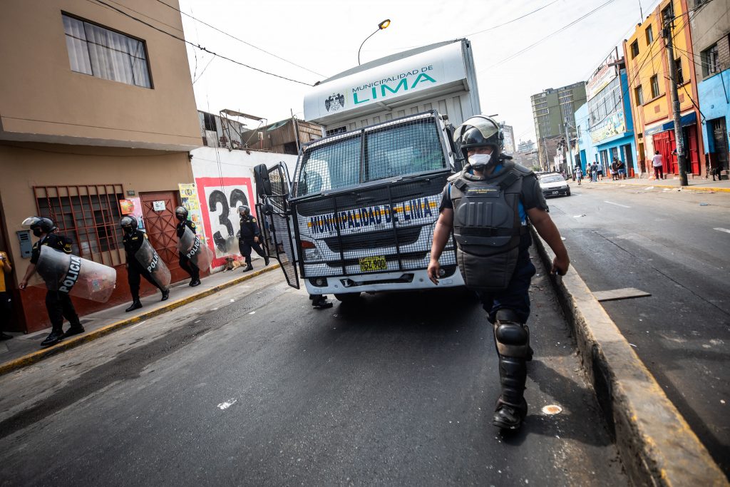 MML y Policía Nacional recuperan espacios públicos en Manzanilla 1
