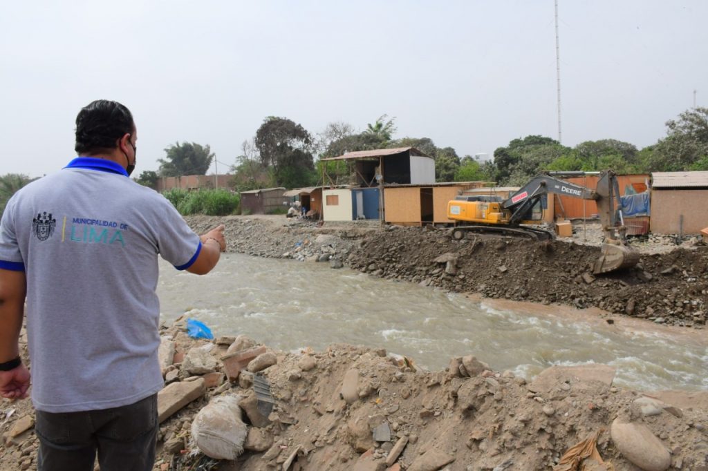 Municipalidad de Lima realizó labores de descolmatación en la cuenca del río Chillón