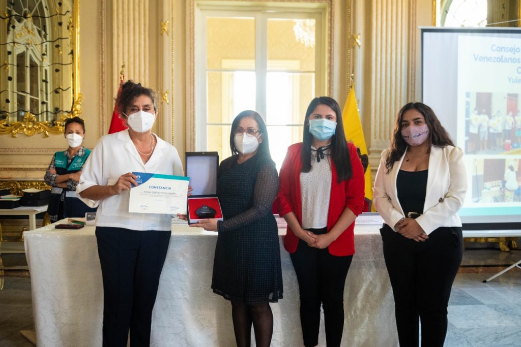 Municipalidad de Lima reconoce la participación destacada de dirigentes y lideresas