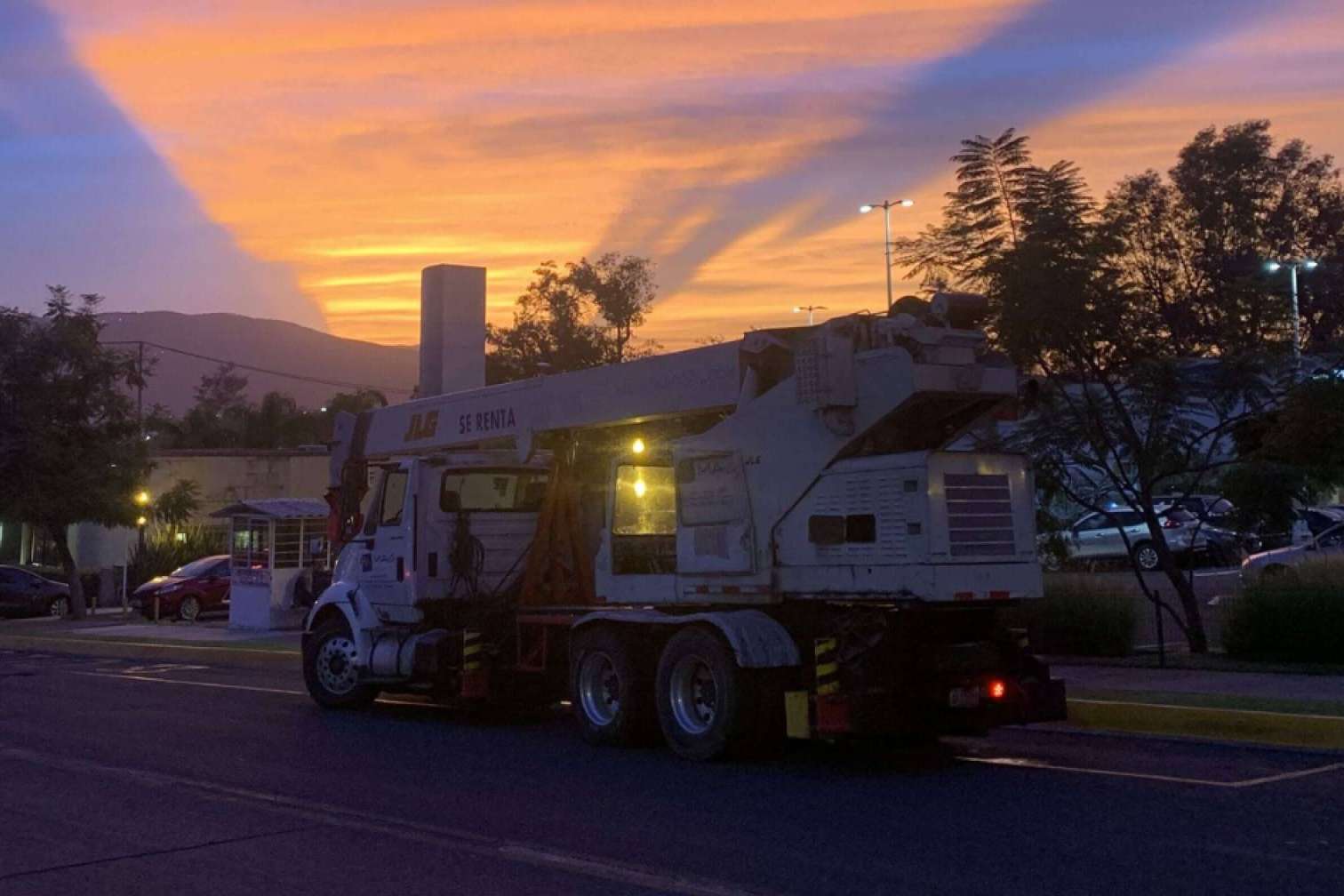 Grúas Industriales MAC abre nueva sucursal en Av. Camino Real a Colima 3002