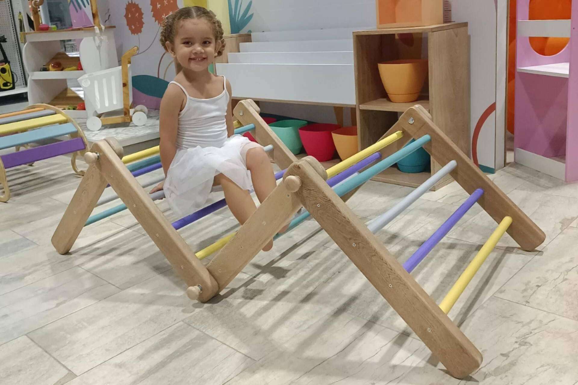 La importancia de los muebles Montessori en el aprendizaje de los niños, por Kids Decor