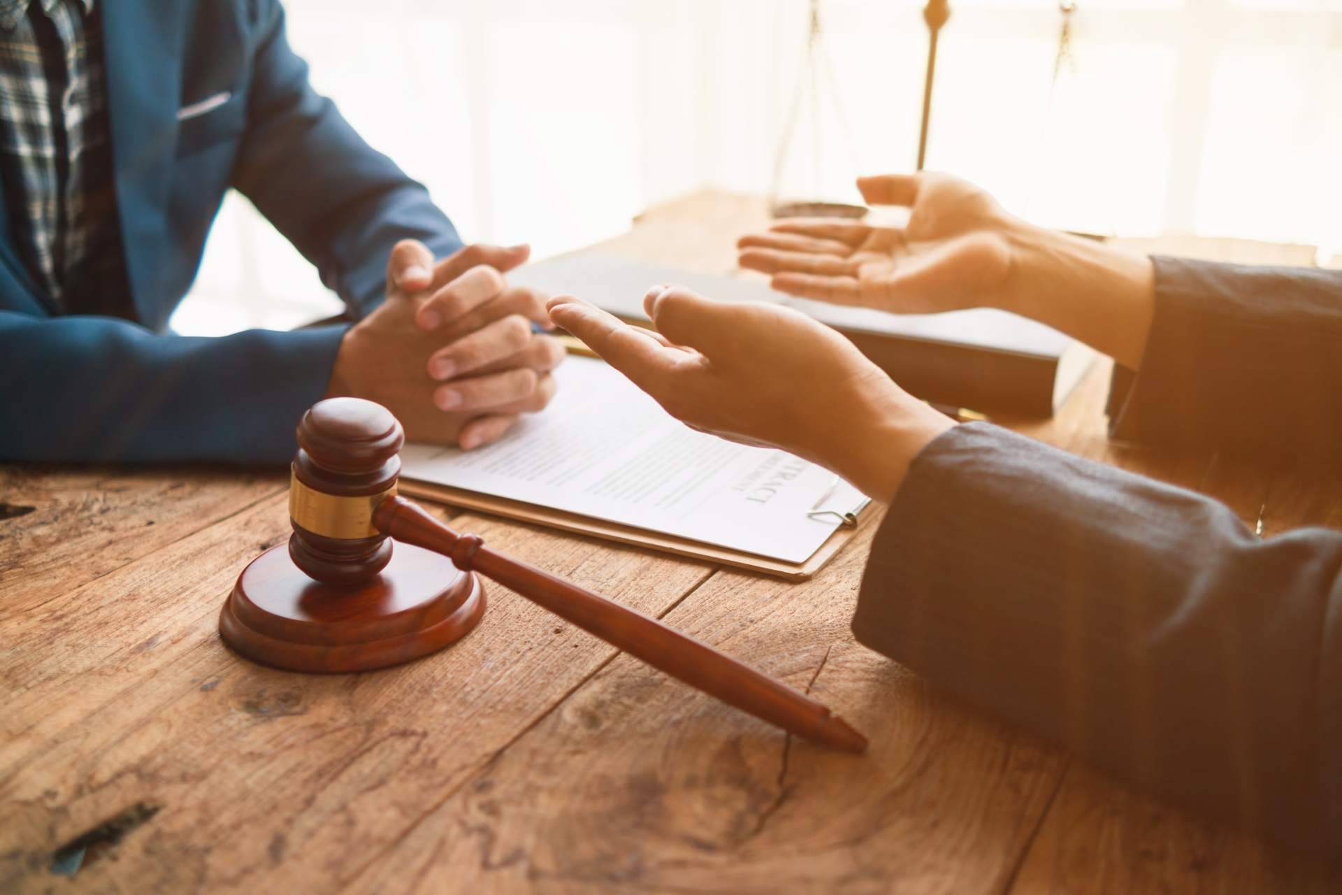 Cobro de deudas comerciales en EE.UU. con los expertos de Grupo Legal Gebeloff