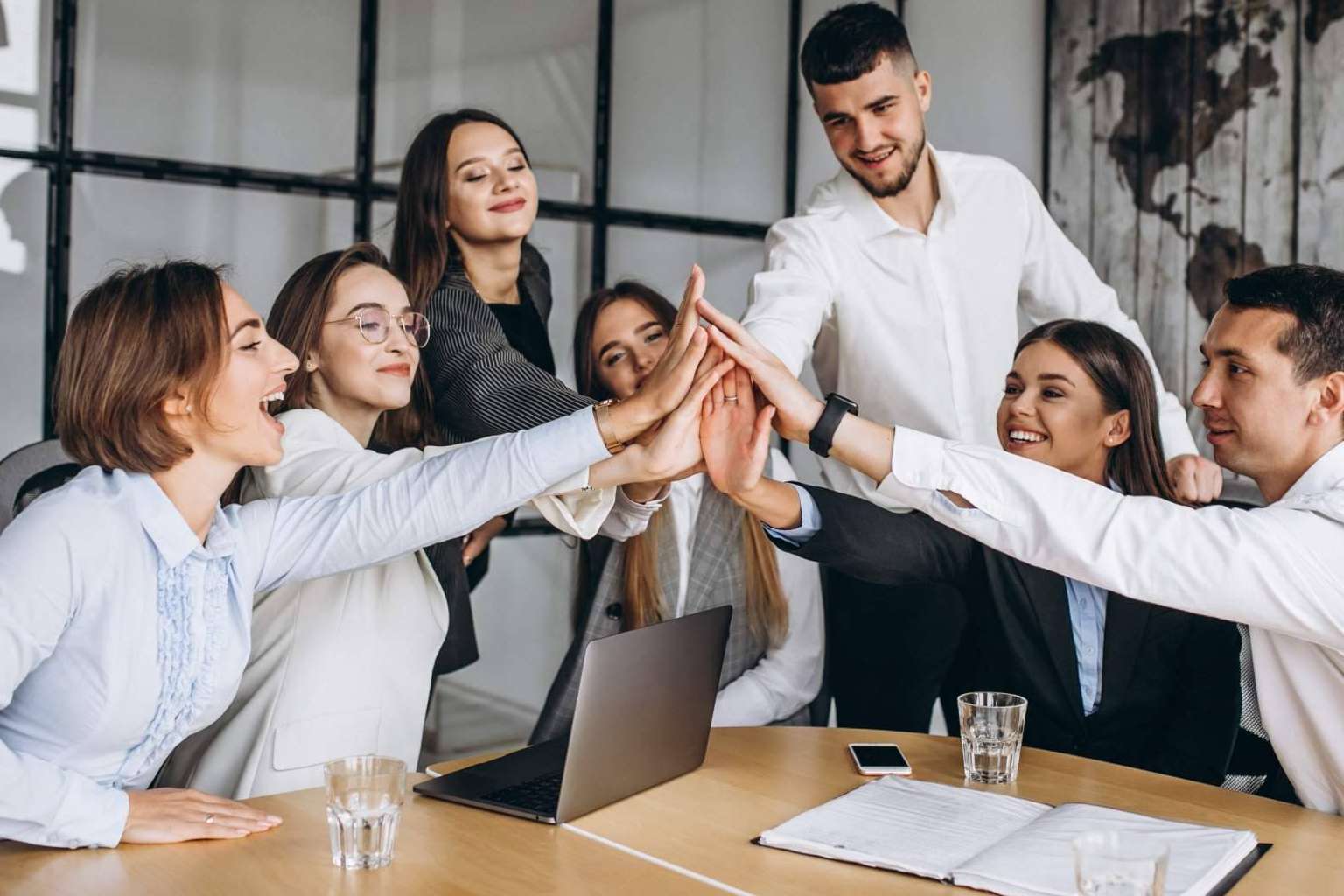 Servicios integrales para establecer un negocio exitoso en Estados Unidos, con USA Corporation Services